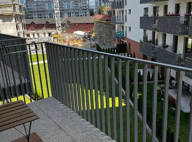 شقة Dmowskiego 13 Tectum